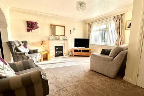 4 bedroom detached house for sale, Stoupe Grove, Redcar
