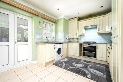 81 Kenmore Road, Harrow, HA3 9EY