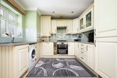 81 Kenmore Road, Harrow, HA3 9EY