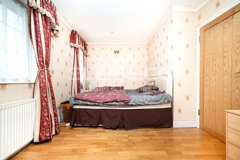81 Kenmore Road, Harrow, HA3 9EY