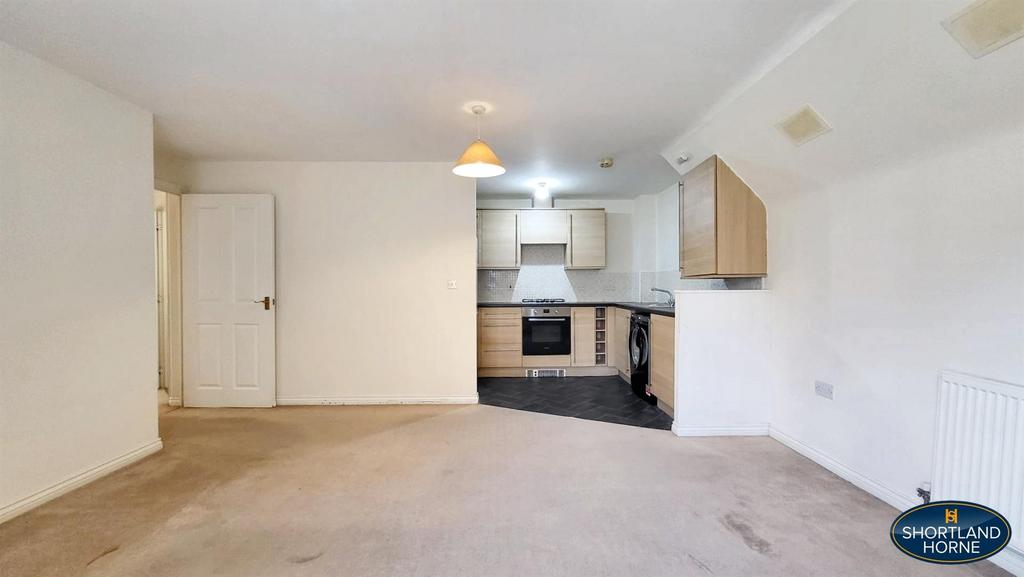 Living/kitchen/dining room