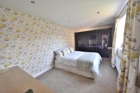 14 Ascot Road, Redcar, TS10 2HS