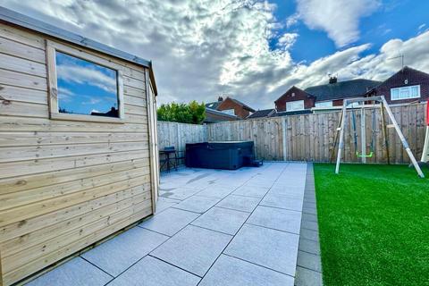 14 Ascot Road, Redcar, TS10 2HS