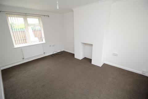 3 bedroom house to rent, Hall Lane, Brentwood