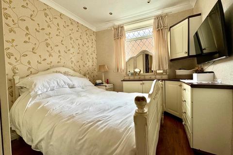 1 bedroom house for sale, Esplanade, Redcar