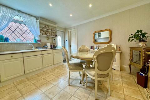 1 bedroom house for sale, Esplanade, Redcar