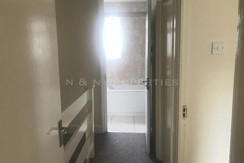 1 bedroom in a house share to rent, Tunnel Avenue, Greenwich