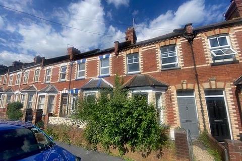 3 bedroom terraced house to rent, Commins Road, Exeter