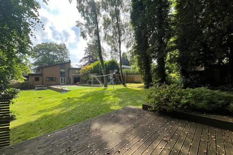 4 bedroom house to rent, Carrwood Road, Wilmslow, Cheshire