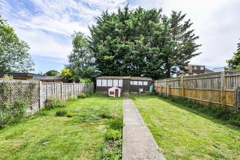 125 Dedworth Road, Windsor, SL4 5BB