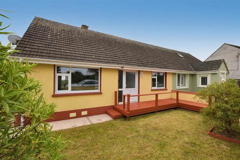 2 bedroom semi-detached bungalow for sale, Llanwnda, Goodwick