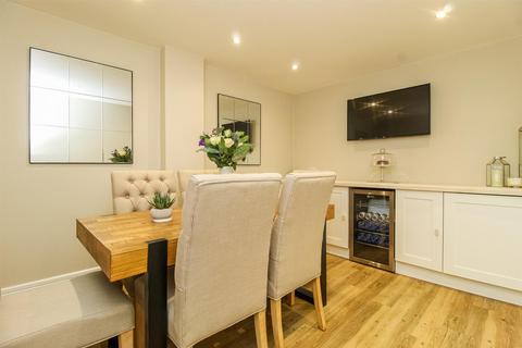 56 Harrison Close, Wakefield, WF1 3FE