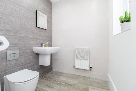 56 Harrison Close, Wakefield, WF1 3FE