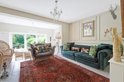 Meadows Wellington Hill, Loughton, IG10 4AH