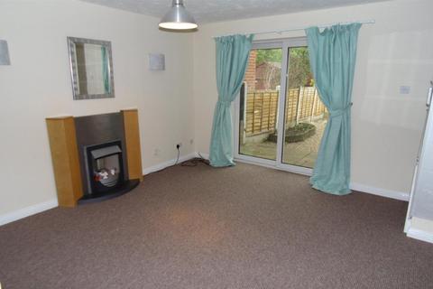 2 bedroom townhouse to rent, Hallamshire Mews, Wakefield WF2