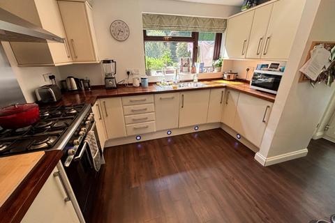 75 Ecton Park Road, Northampton, NN3 5LF