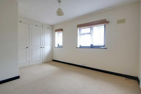 1 bedroom terraced house for sale, Wellbrook Mews, Brook St, Tring, Hertfordshire