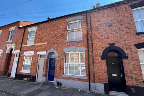 2 bedroom terraced house to rent, Colwyn Road, The Mounts, Northampton NN1