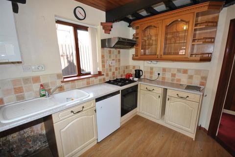 2 bedroom semi-detached bungalow for sale, Wentworth Way, Links View, Northampton