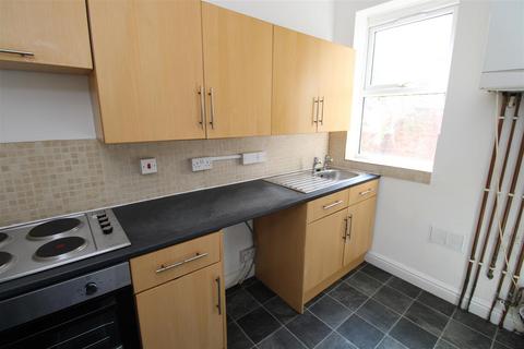 1 bedroom ground floor flat to rent, 70 Park Road, Blackpool