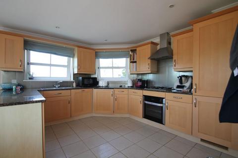 4 bedroom house to rent, Beach Road, Bembridge, Isle of Wight