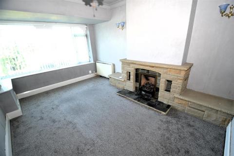 3 bedroom end of terrace house for sale, Cleckheaton Road, Low Moor, Bradford