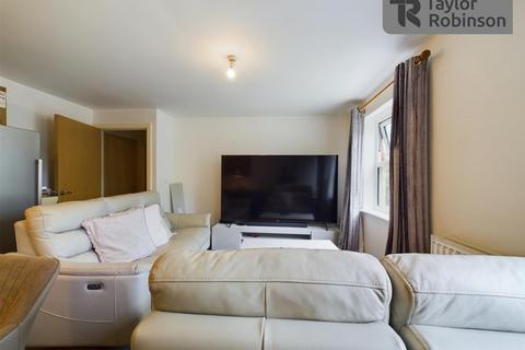 2 bedroom flat for sale, Northgate, Crawley
