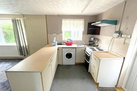 3 bedroom terraced house for sale, Ffordd-Y-Mynach, Pyle, Bridgend