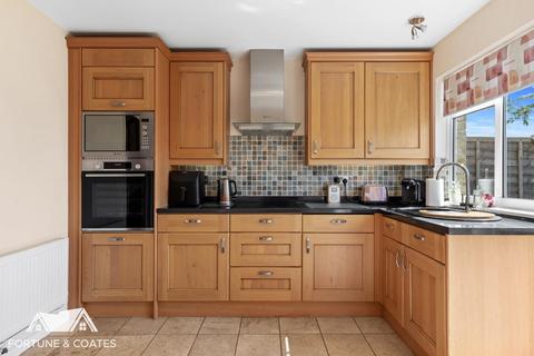 212 Fold Croft, Harlow, CM20 1SP