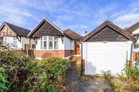 3 bedroom detached bungalow for sale, The Warren, Worcester Park