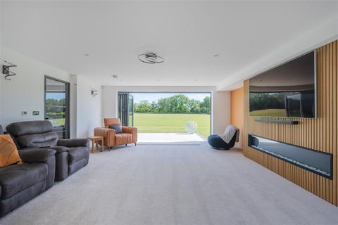 3 bedroom barn conversion for sale, Court Farm Road, Longwell Green