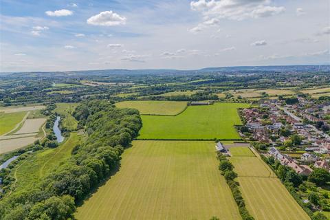 3 bedroom barn conversion for sale, Court Farm Road, Longwell Green