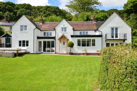 5 bedroom detached house for sale, Rowley Cottage, Shrewsbury Road, All Stretton, Church Stretton, SY6 6HE