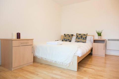 3 bedroom apartment for sale, 40 St. Pancras Way, London NW1