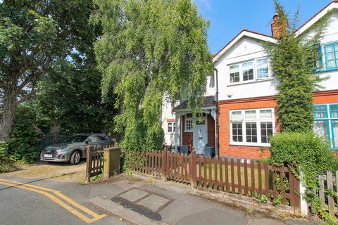 4 bedroom semi-detached house for sale, Kings Lane, Sutton SM1