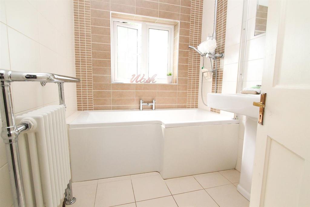 Bath 2.jpg