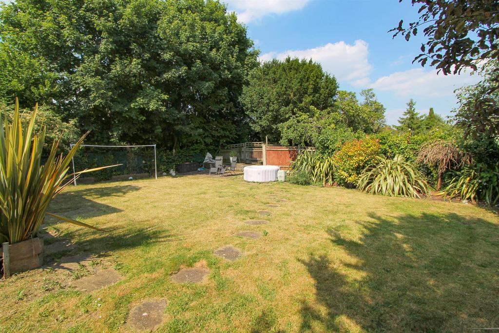 Garden c.jpg
