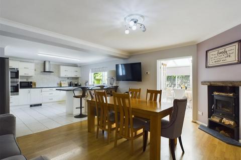 88 Coity Road, Bridgend, CF31 1LT