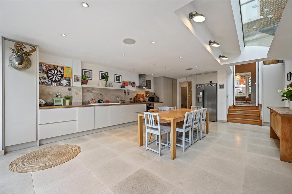Poplar Grove - Kitchen C1 (1).JPG