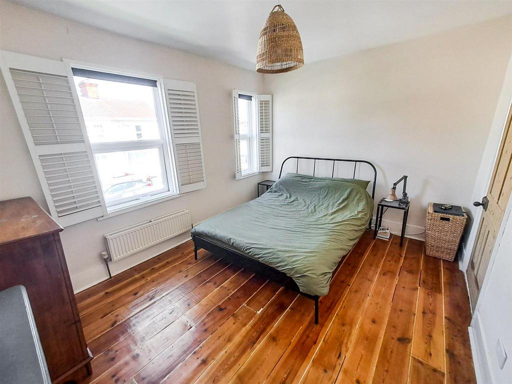 Bedroom 1 A.jpg