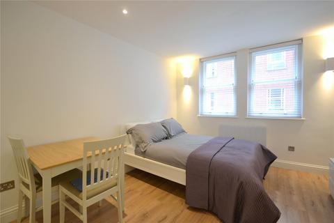 Studio to rent, Vincent Square, Westminster, London, SW1P