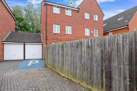 3 bedroom house for sale, Robins Walk, Evesham WR11