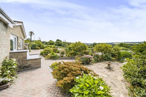 4 bedroom detached house for sale, Meadowside, Ashford, Barnstaple