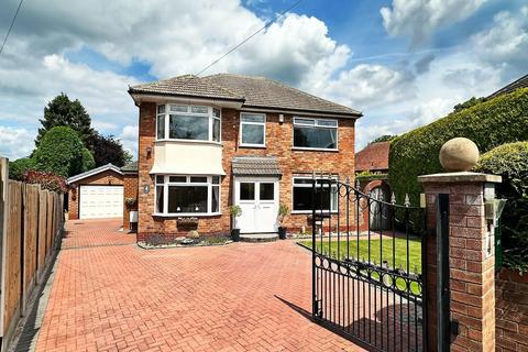 5 bedroom detached house for sale, Lyndhurst Drive, Hale