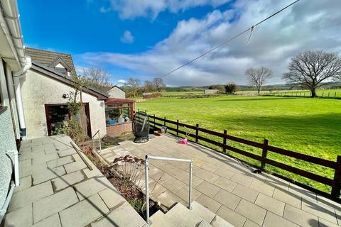 6 bedroom house for sale, Penrhiw, Llanddoged