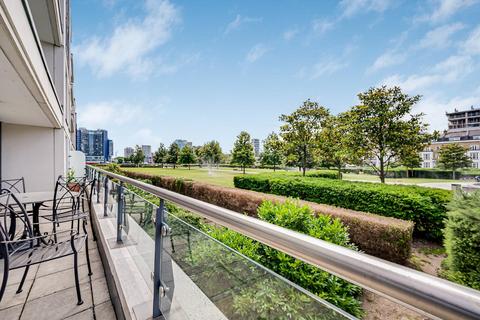 2 bedroom property for sale, Box Tree House, Imperial Wharf SW6