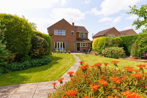 4 bedroom detached house for sale, Maesbury Marsh, Oswestry