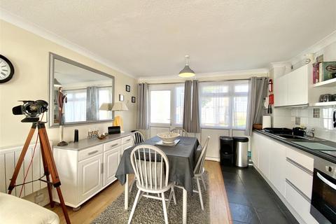 2 bedroom chalet for sale, Trewent Park, Freshwater East, Pembroke