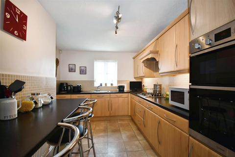 4 bedroom detached house for sale, Whisperwood Way, Castle Grange, Hull