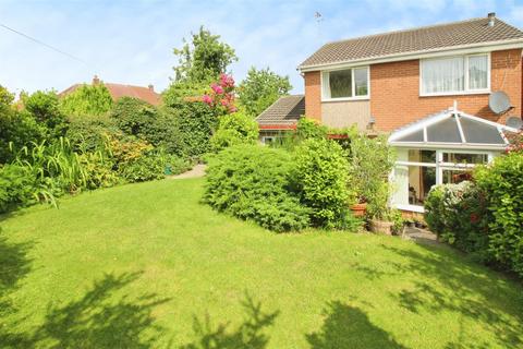 3 bedroom detached house for sale, Kings Croft, Leeds LS25